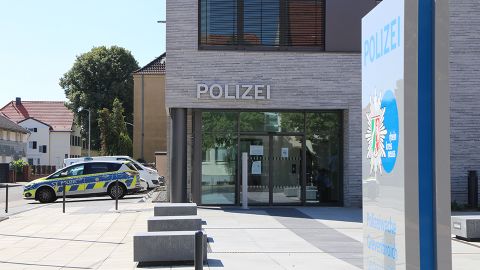 Picture of the Grevenbroich police station.